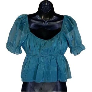 Thirty Thirty Puff Sleeve Crop Top, Womens Medium NWOT
MSRP $28.99